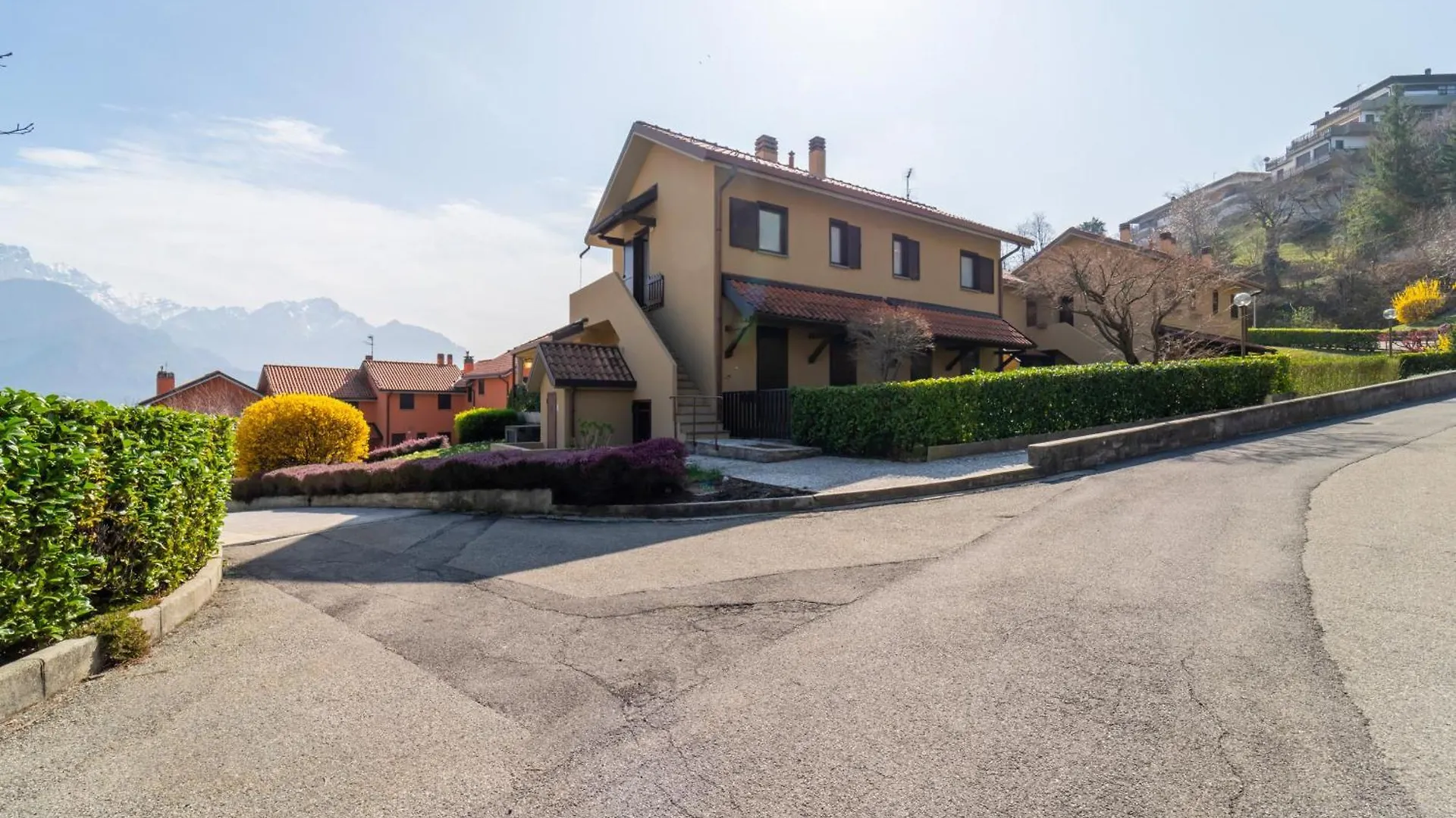 Marigold Apartment By Wonderful Italy Bellagio 0*,  Italia